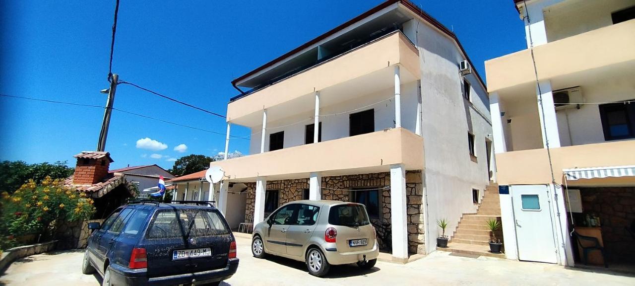 Apartments Andela Starigrad Paklenica Exterior foto