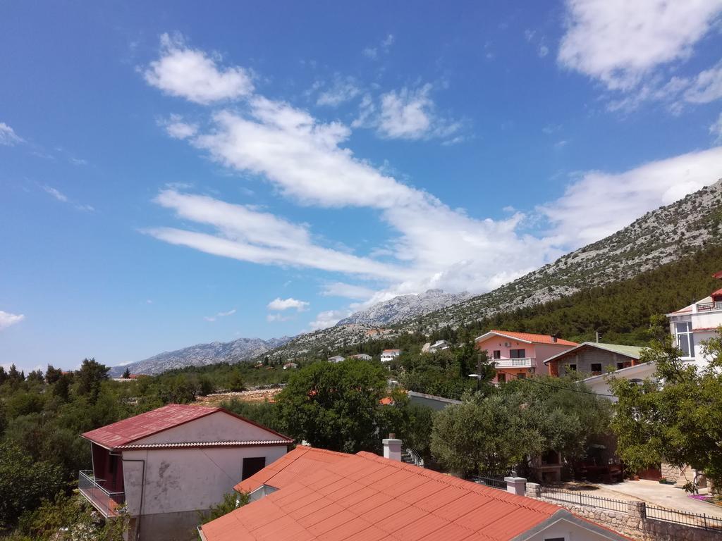 Apartments Andela Starigrad Paklenica Exterior foto